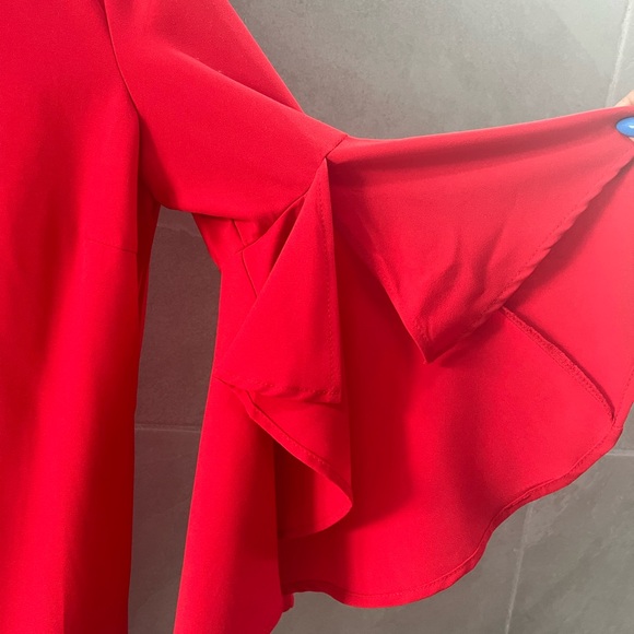 Red dress - Picture 2 of 3